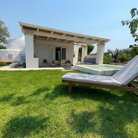 Holiday home Trullisetto *